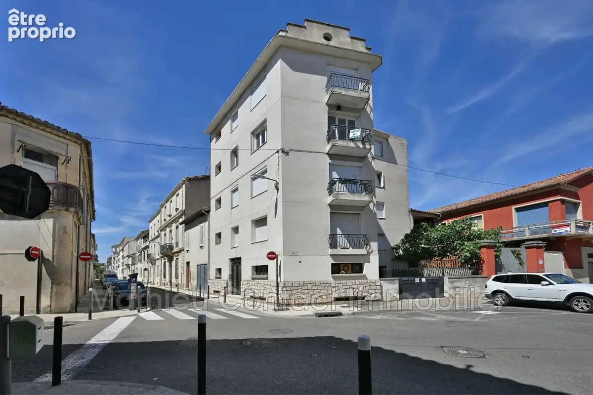 Appartement 74 m² à Nimes  - photo 4