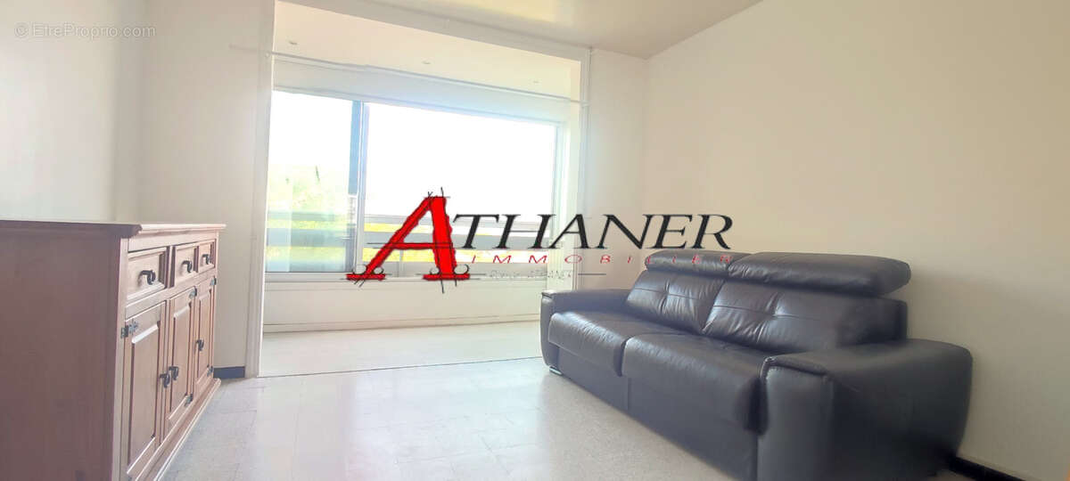 Appartement T2 + Parking + Garage - photo 4