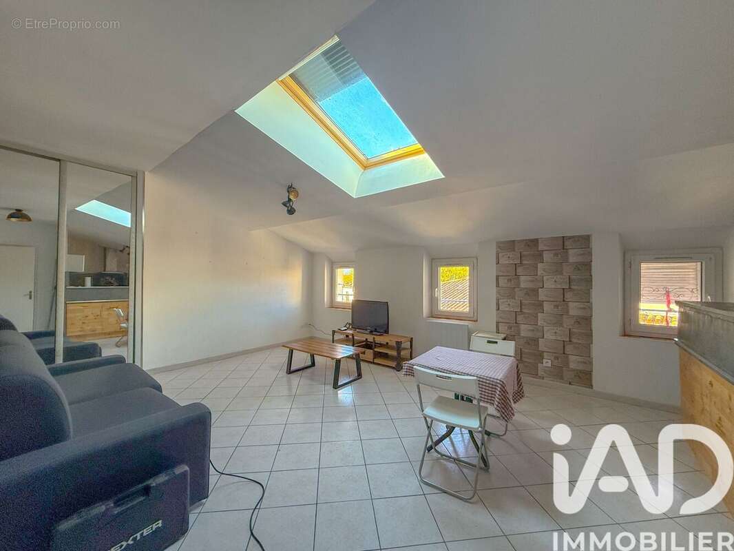 Photo 5 - Appartement à LA CRAU