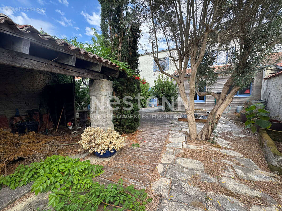 A 12min de Rochefort, Maison 145m² 3 chambres Garage Jardin - photo 11