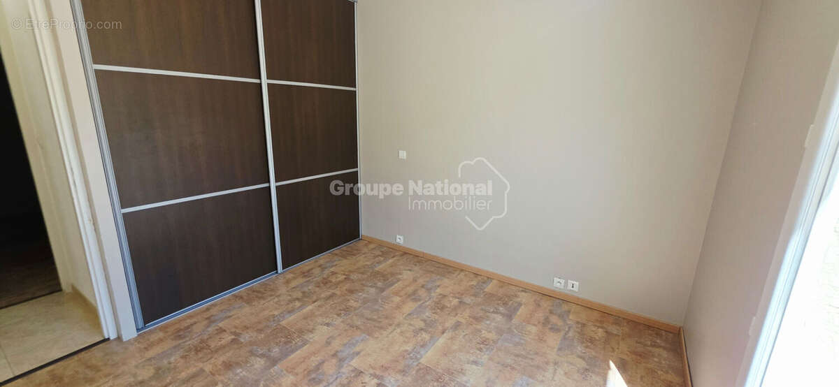 Maison de plain-pied avec piscine, 4 chambres,  Sabran - photo 9