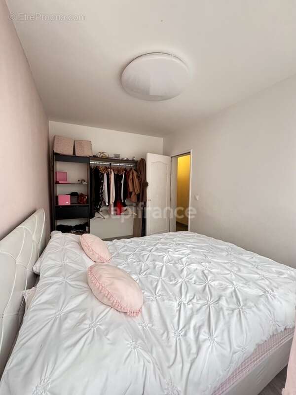 Appartement à RIS-ORANGIS