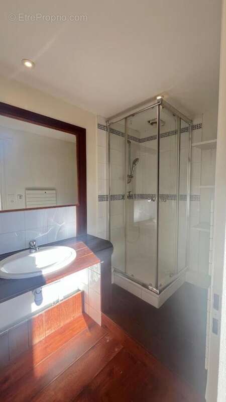 Appartement 45 m² à Lyon-4e  - photo 8