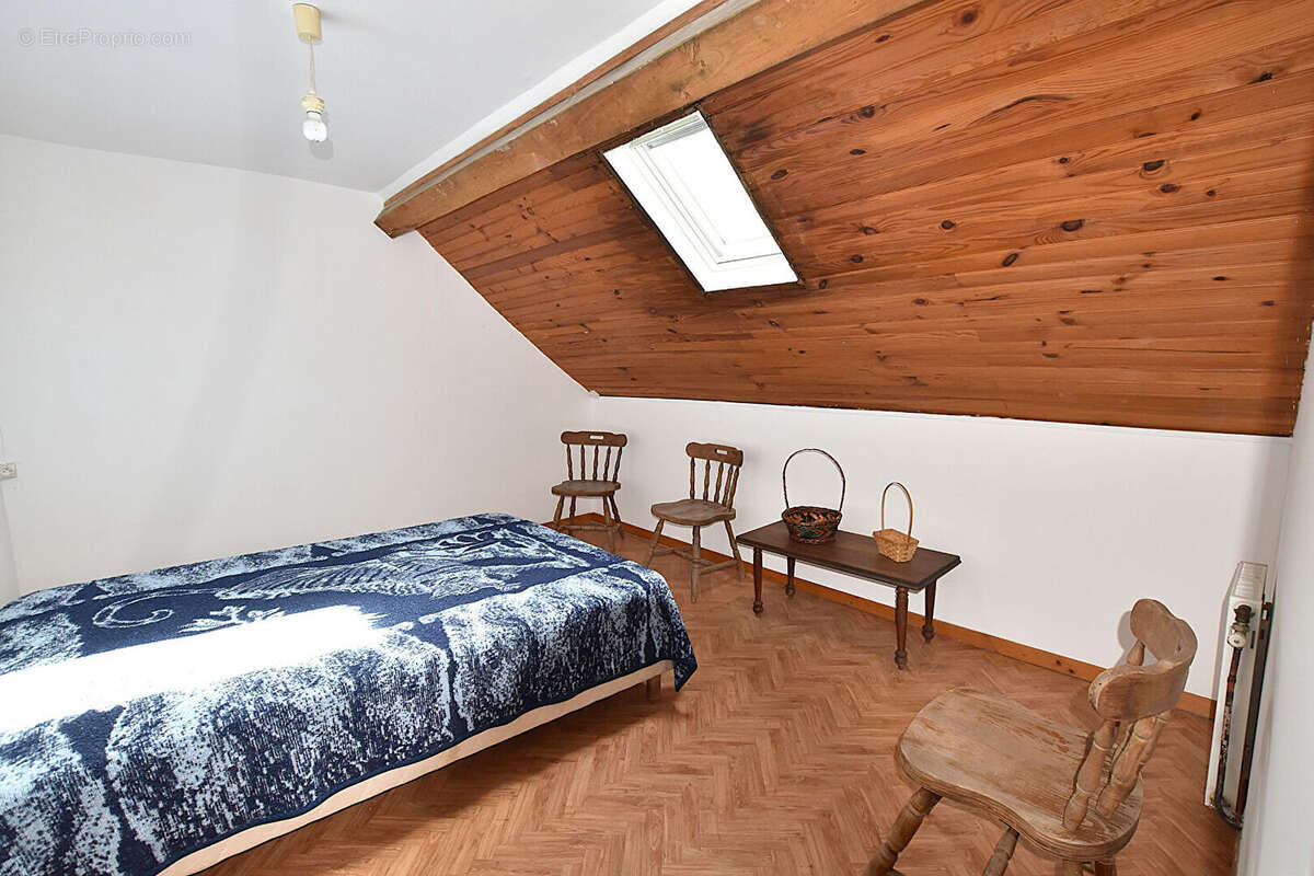 Maison à JALIGNY-SUR-BESBRE