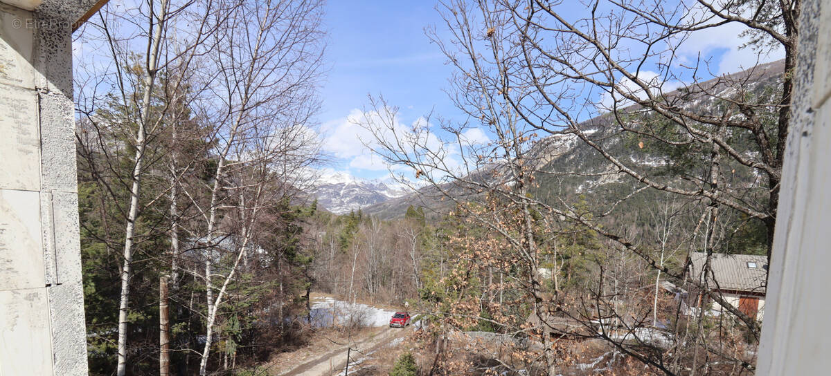 Terrain à BEAUVEZER