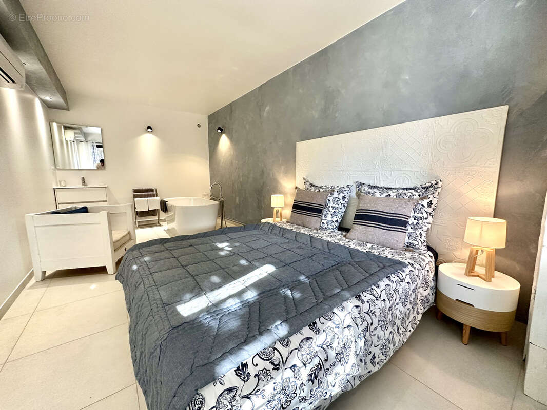 Maison à PLAN-DE-LA-TOUR