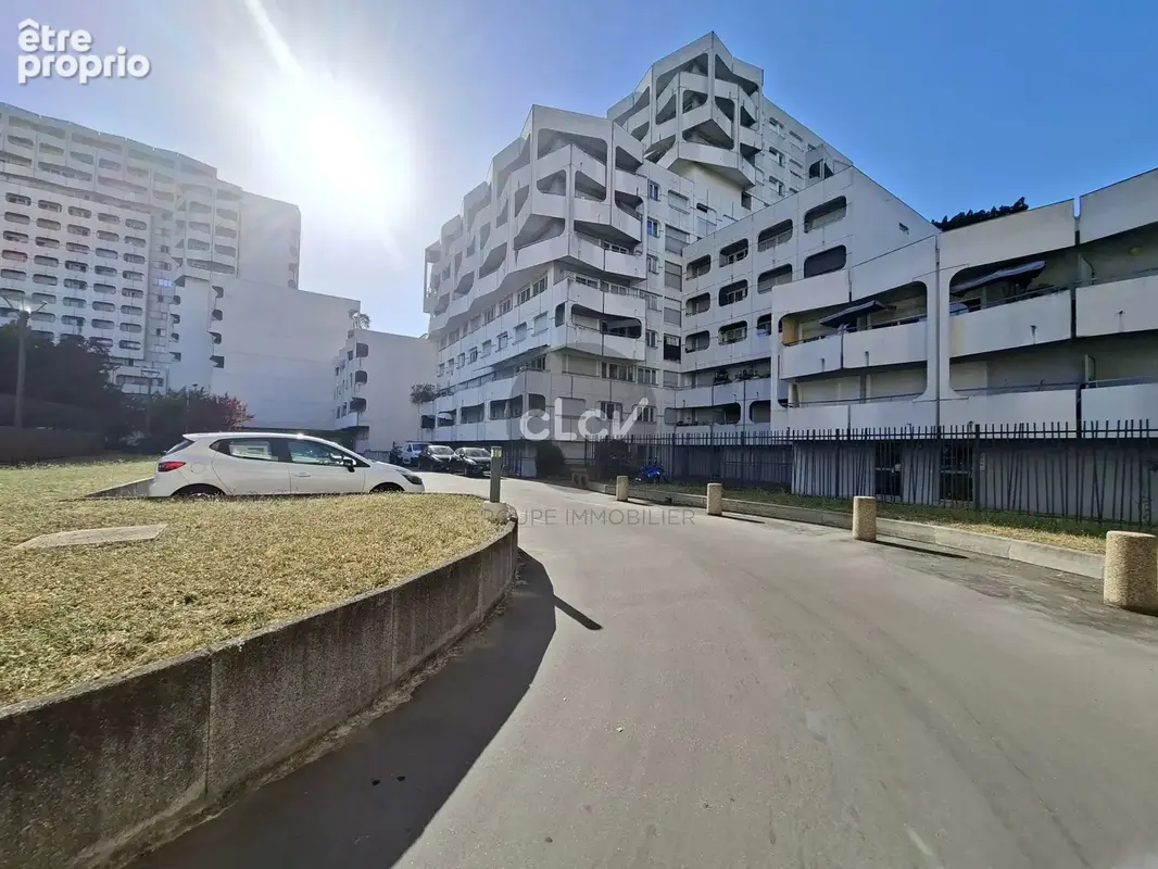 Vente Garage - Rue professeur patel - Lyon - photo 2