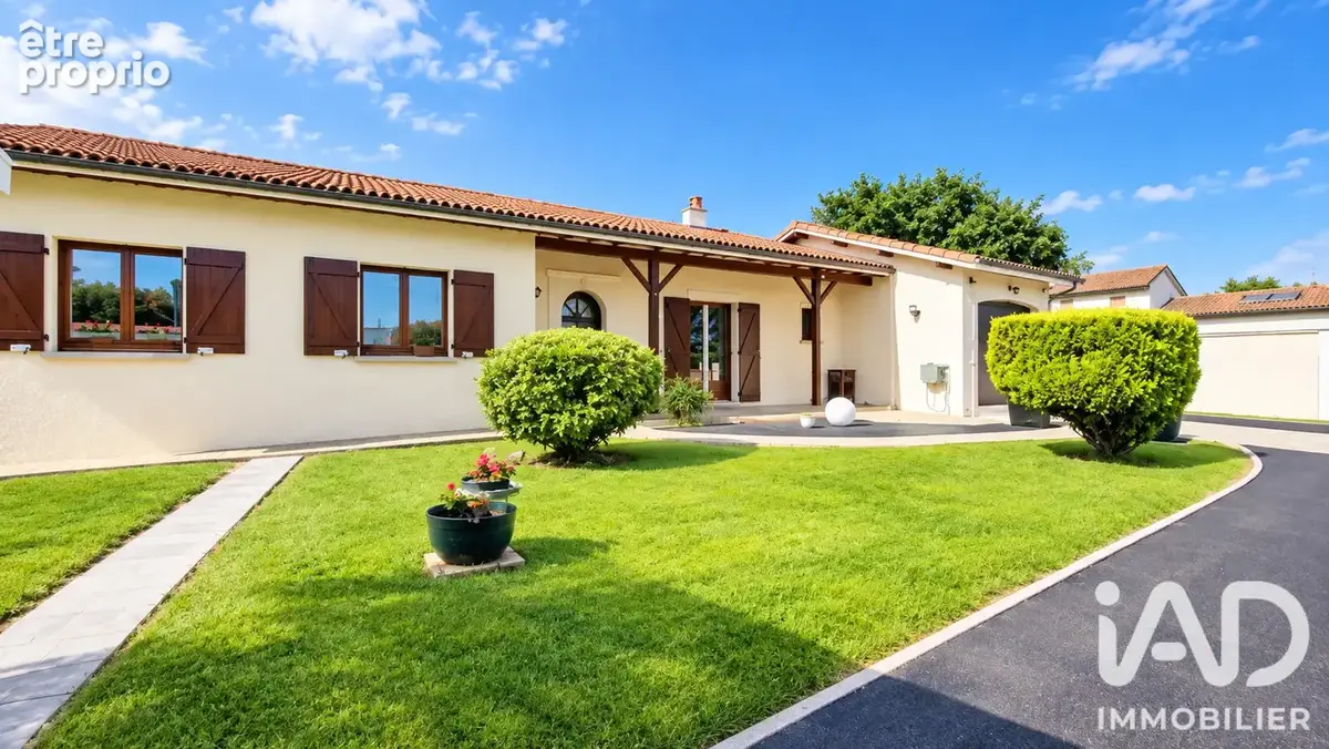 Photo 1 - Maison à SAINT-LOUBES