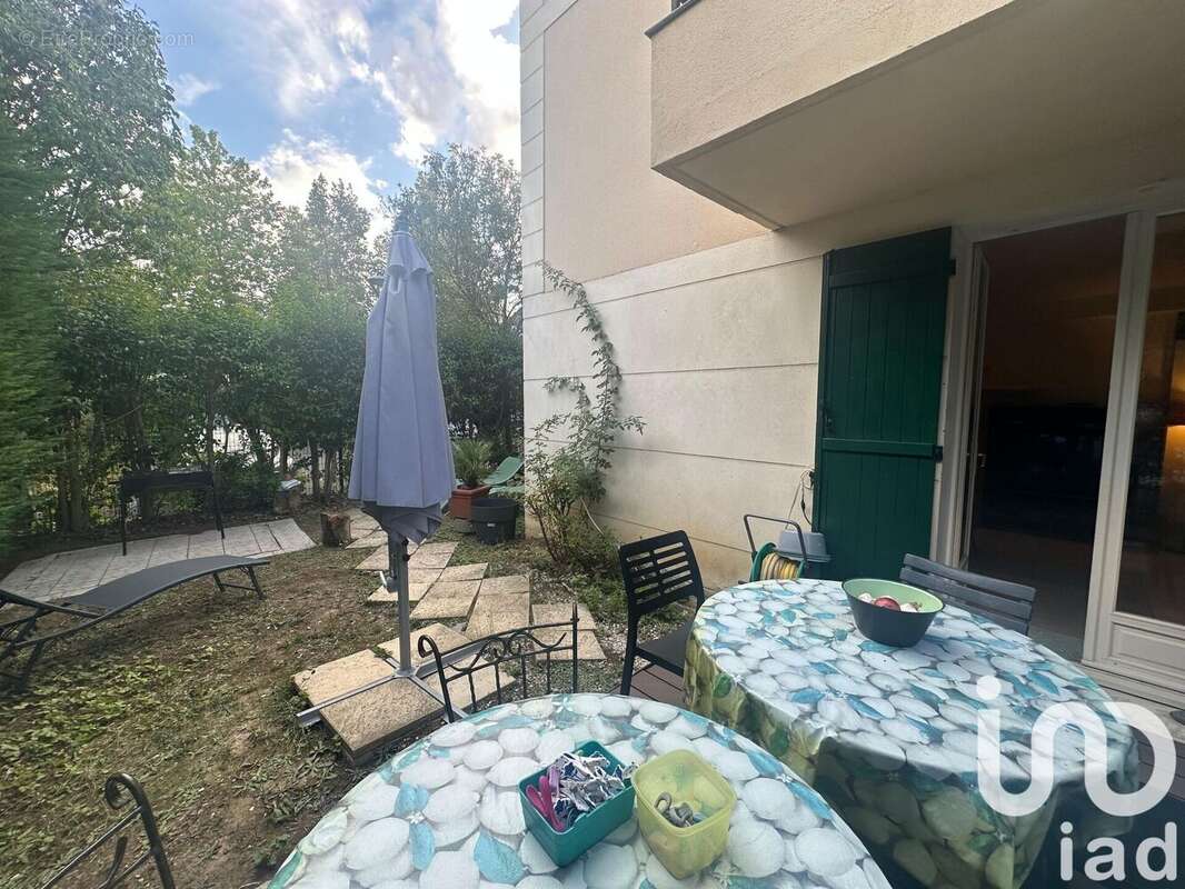 Photo 3 - Appartement à SAVIGNY-LE-TEMPLE