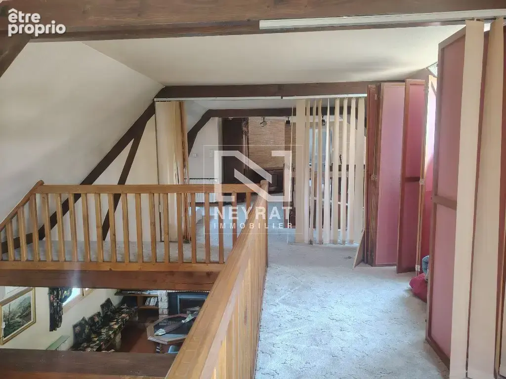Maison 228 m² à Saint-Marcel  - photo 11