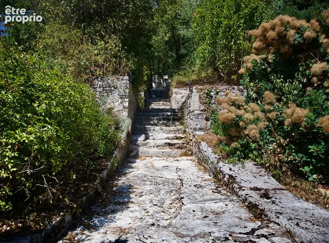 Propriété de caractère exceptionnelle avec dépendances, piscine et 3,5 hectares - photo 27