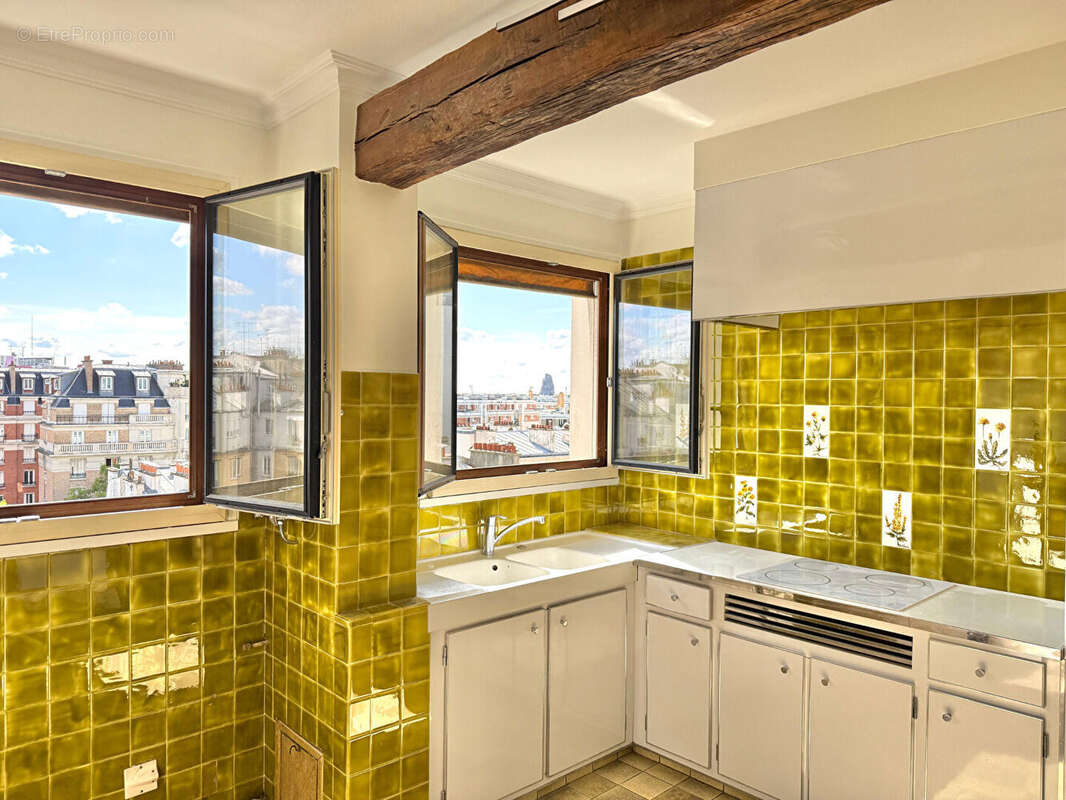 Appartement à PARIS-12E