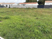 Terrain à SAINT-JUST-LUZAC