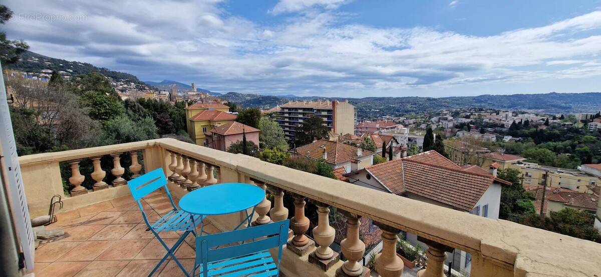 Appartement à GRASSE