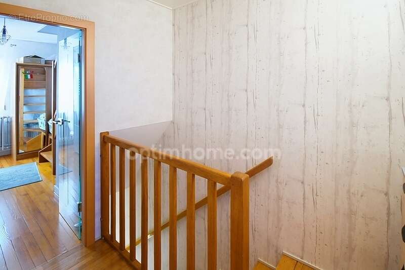 Maison mexy 94m2, 3 chambres, 2 salles de bain, dressing ou bureau, garage, jardin - photo 11