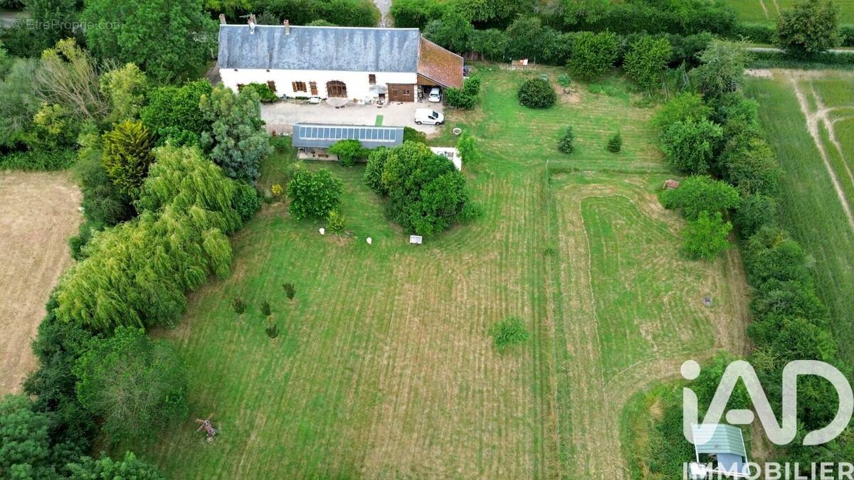 Photo 1 - Maison à SURY-PRES-LERE