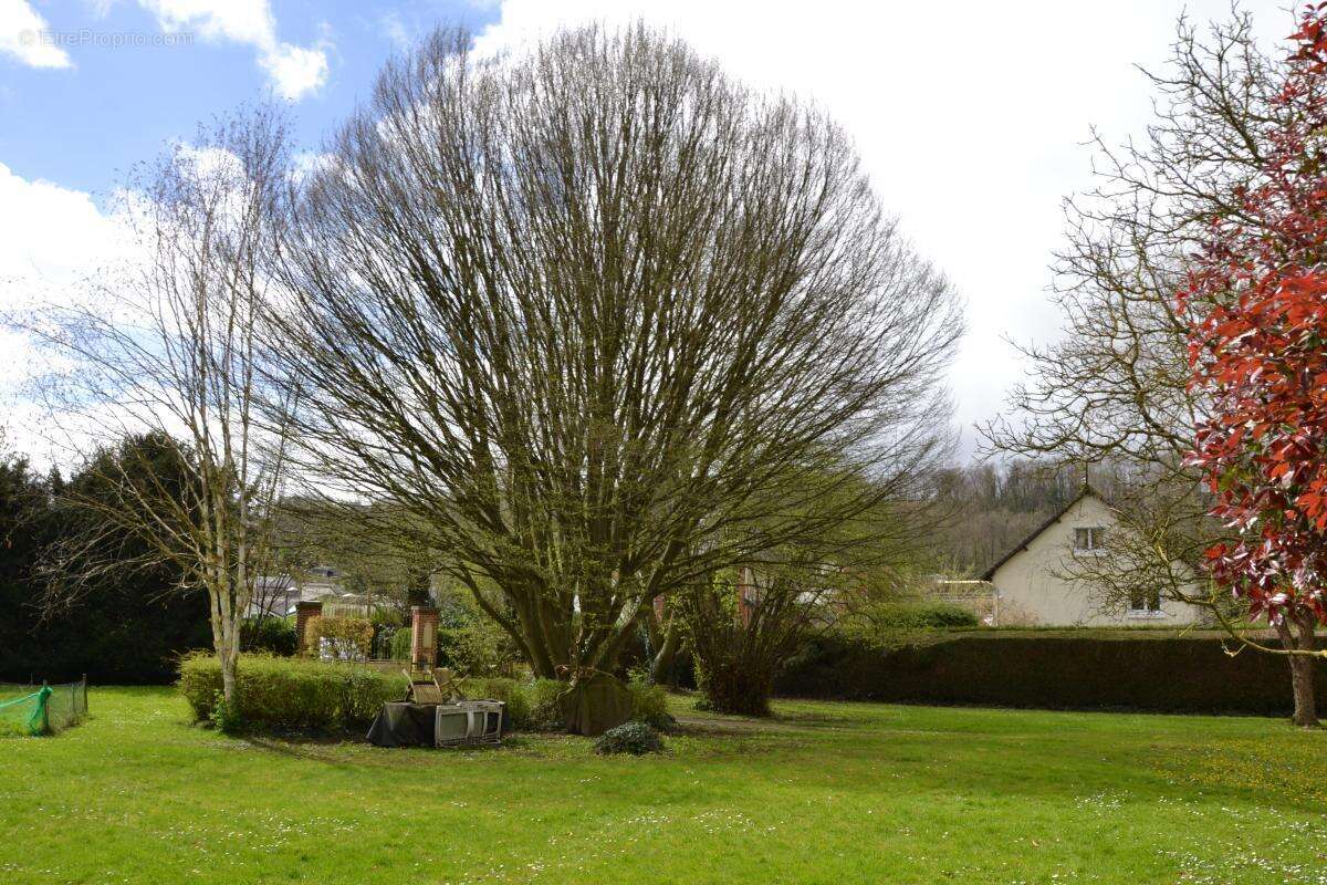 Maison à CANY-BARVILLE