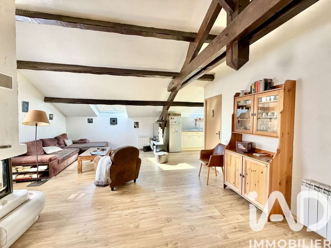 Photo 8 - Maison à LE COLLET-DE-DEZE