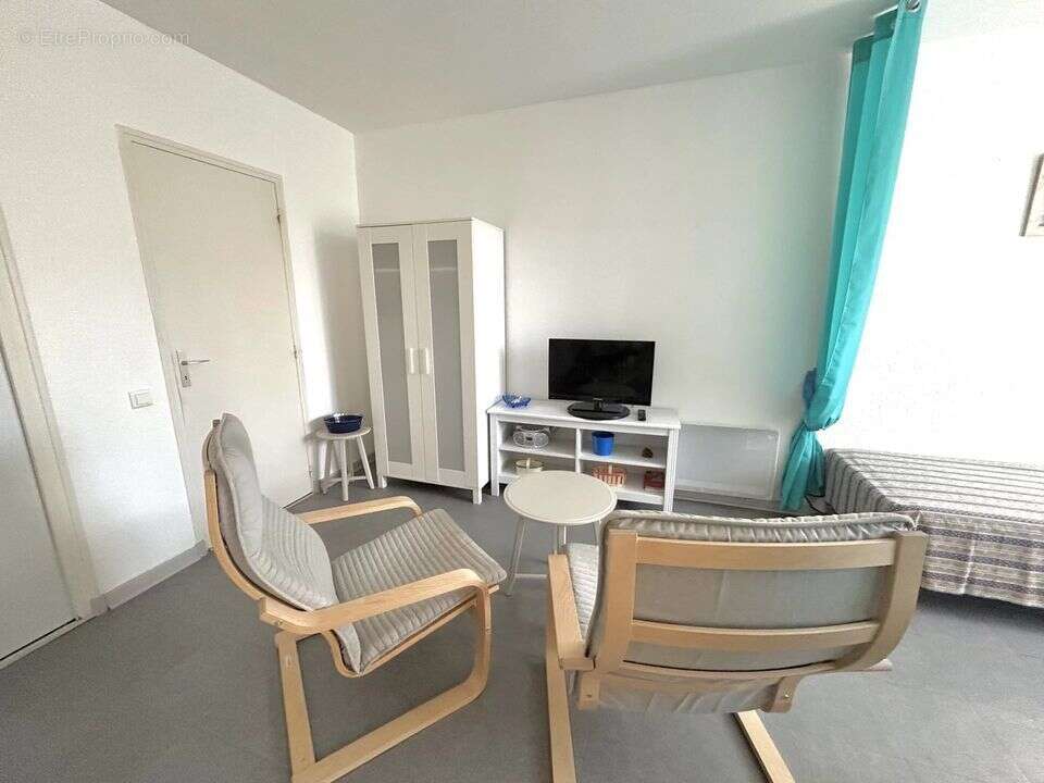 Appartement à GREOUX-LES-BAINS