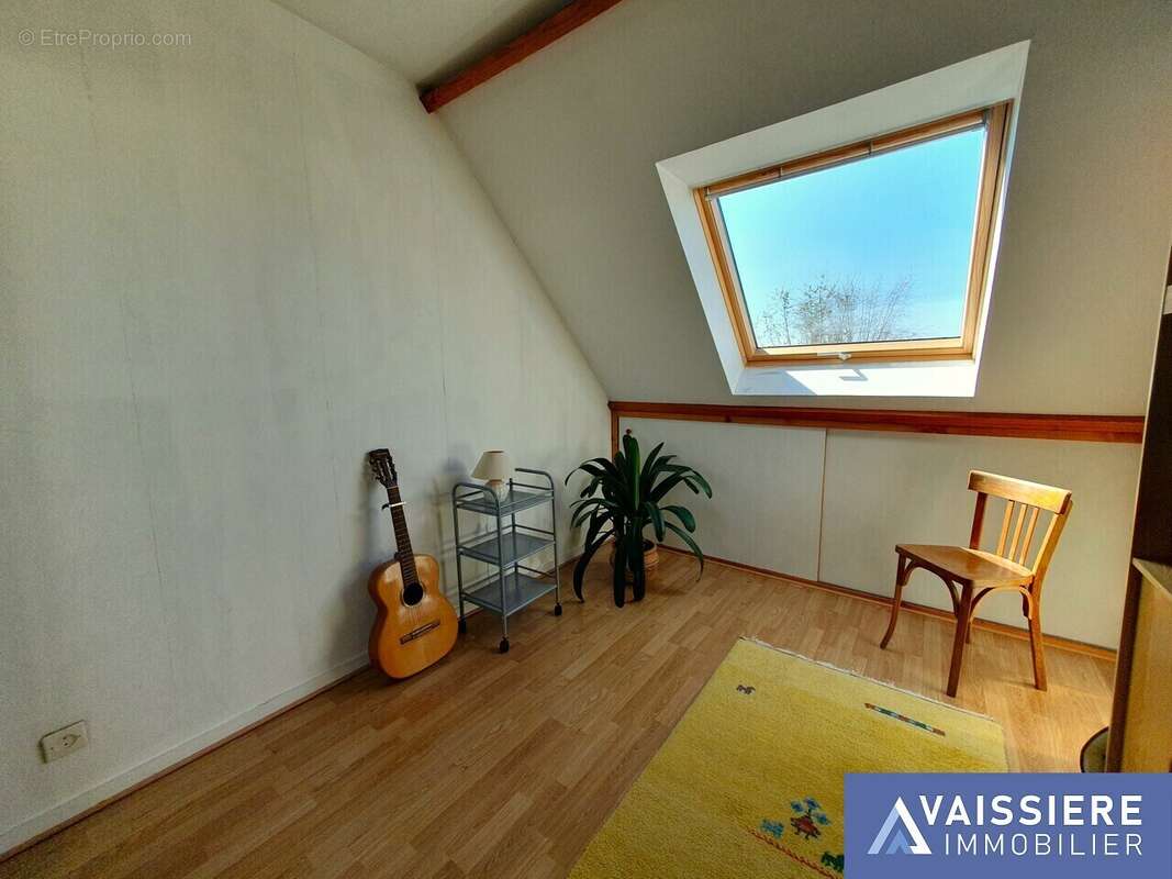 Maison à MONTIGNY-LE-BRETONNEUX