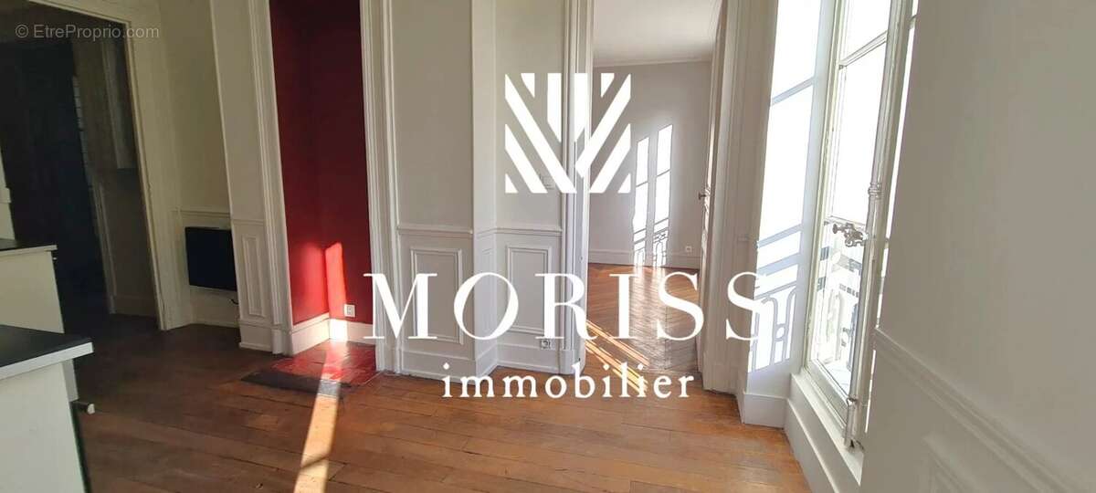 Appartement à PARIS-11E