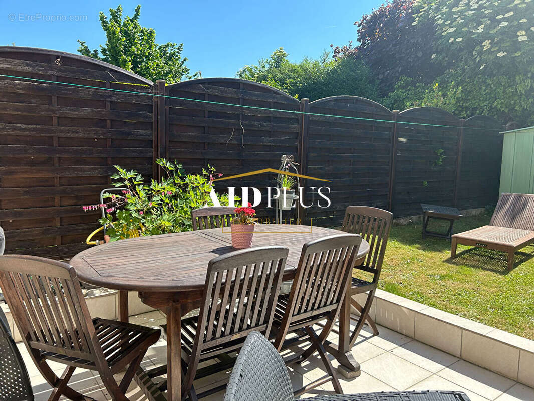 Maison à SAINT-LEU-LA-FORET