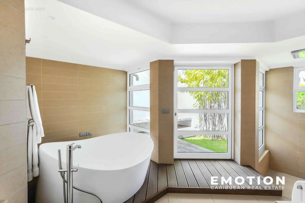 Maison à SAINT-MARTIN