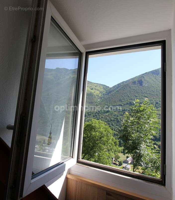 Maison à CAMPAN
