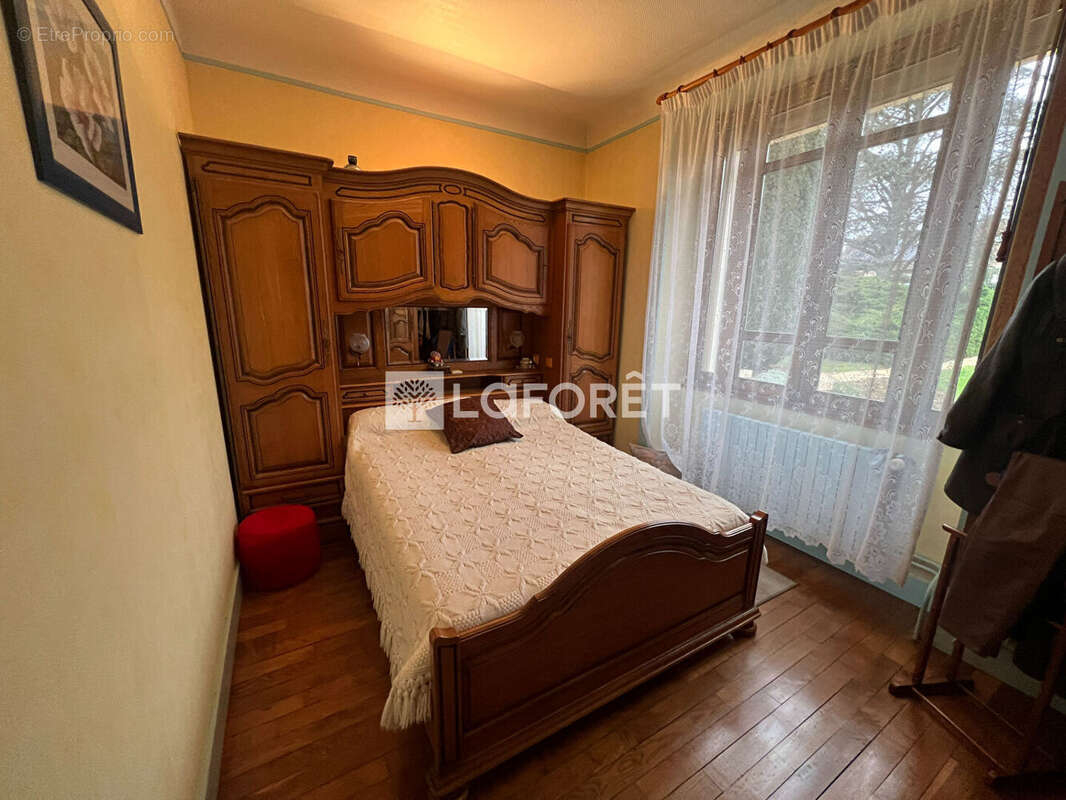 Maison à LONS-LE-SAUNIER