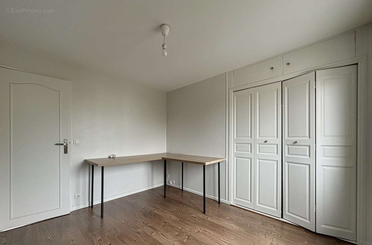 Appartement à VAUCRESSON