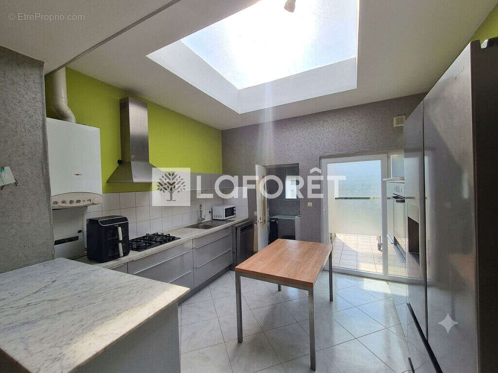 Maison Wattrelos 4 pièce(s) 100 m2 - photo 2