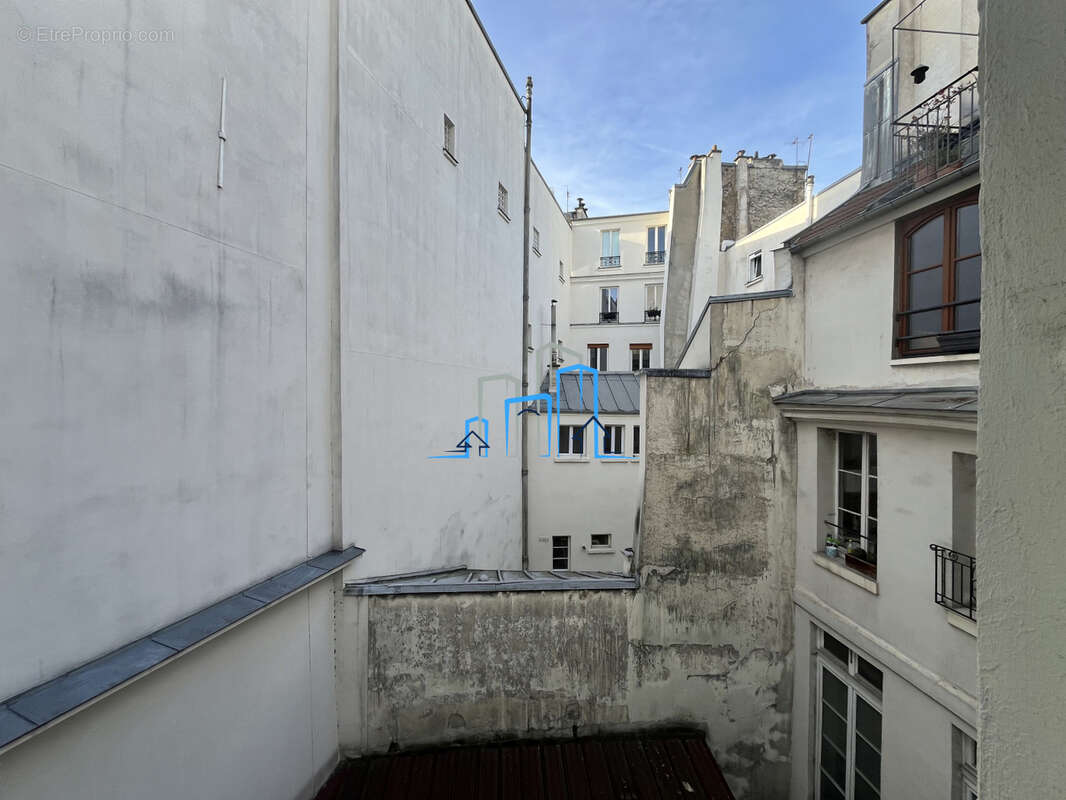 Appartement à PARIS-3E