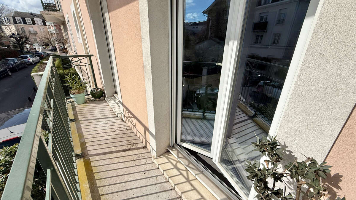 Appartement à SAINT-GRATIEN