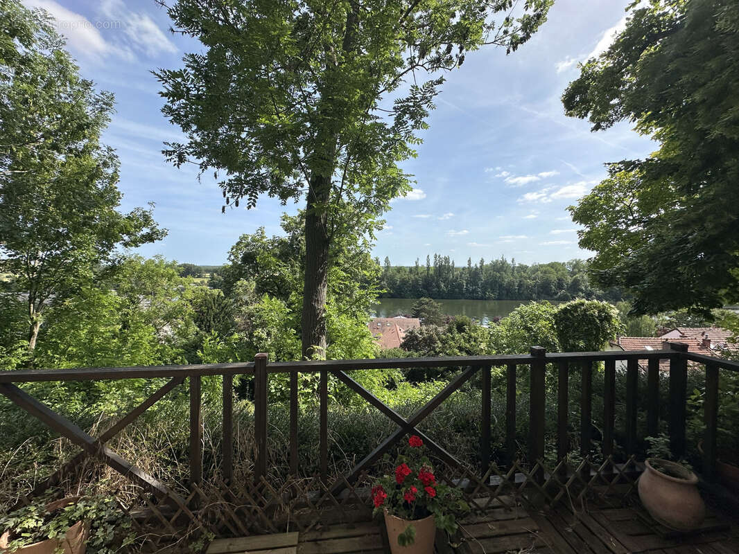 Maison à CONFLANS-SAINTE-HONORINE