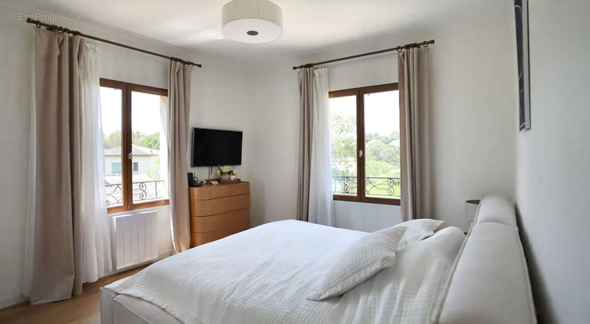 Maison à SAINT-RAPHAEL