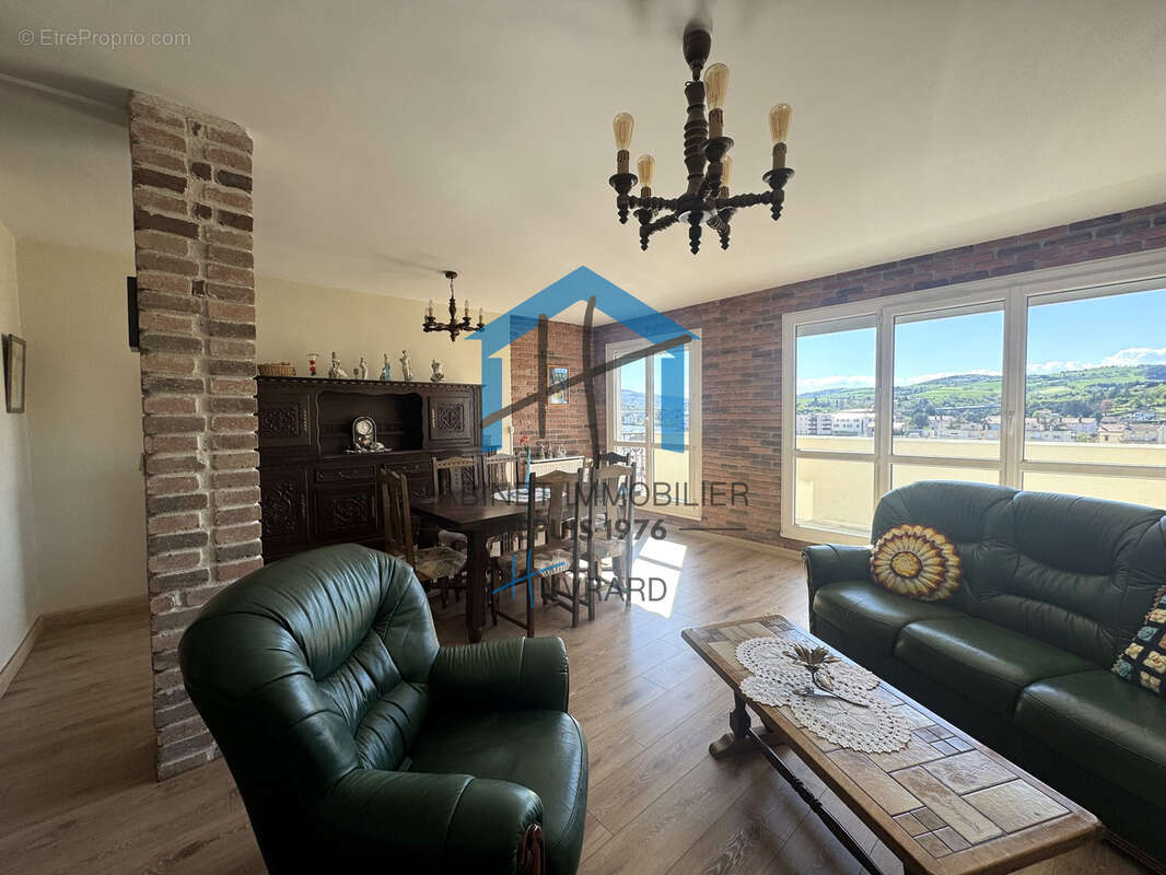Appartement à SAINT-CHAMOND