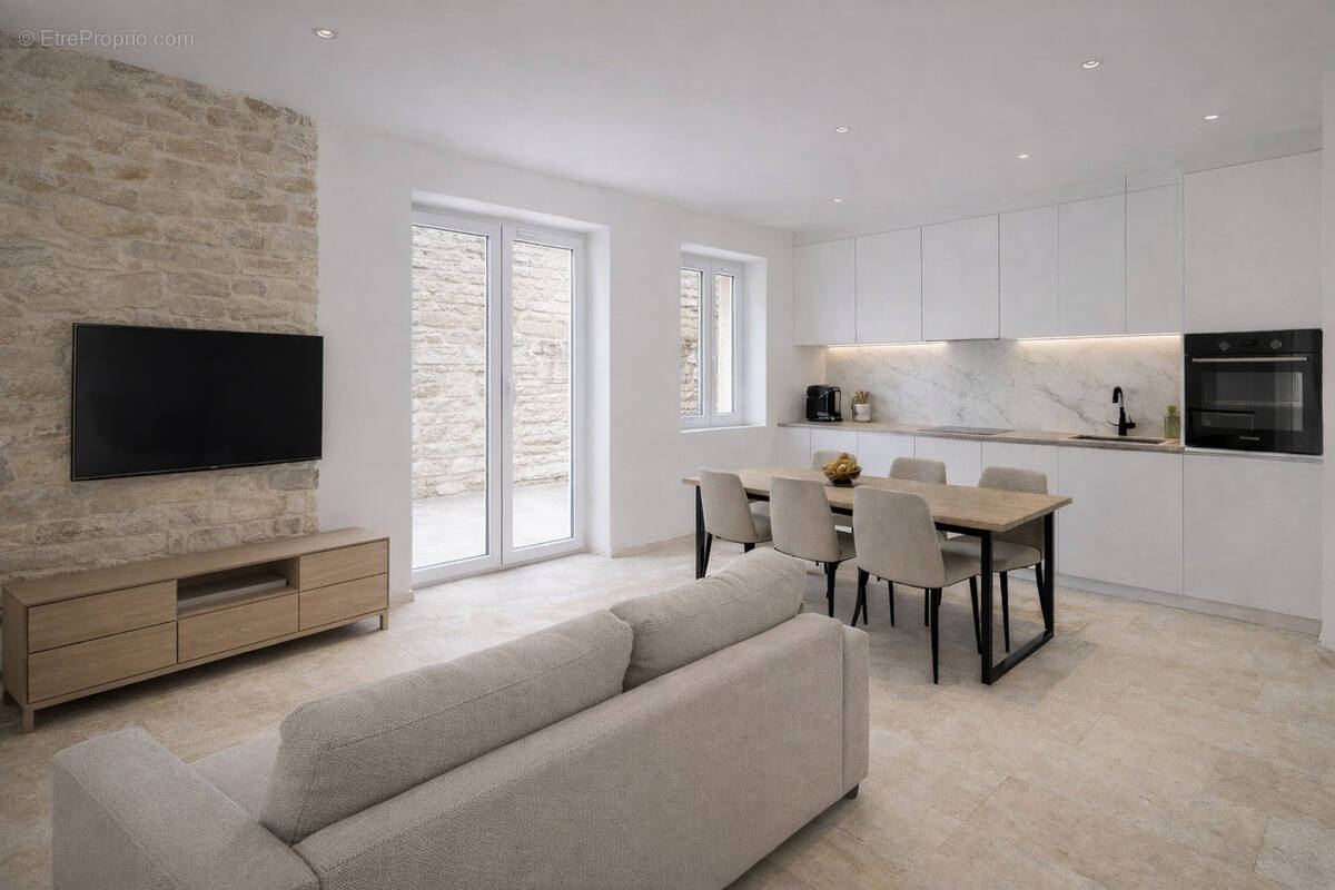 Appartement à MARSEILLE-7E