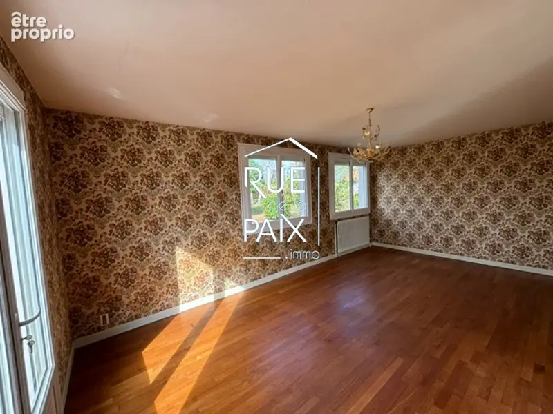 Le tallud maison de 76 m² avec sous-sol et terrain arboré de 2 252 m² - photo 3