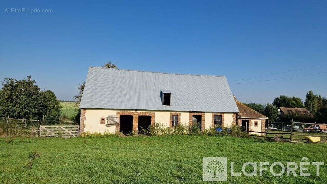 Maison à ECORCEI