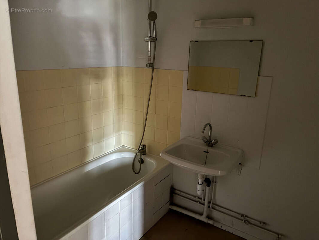 Appartement T2 de 57 m² avec balcon - Isolation extérieure déjà financée - photo 6