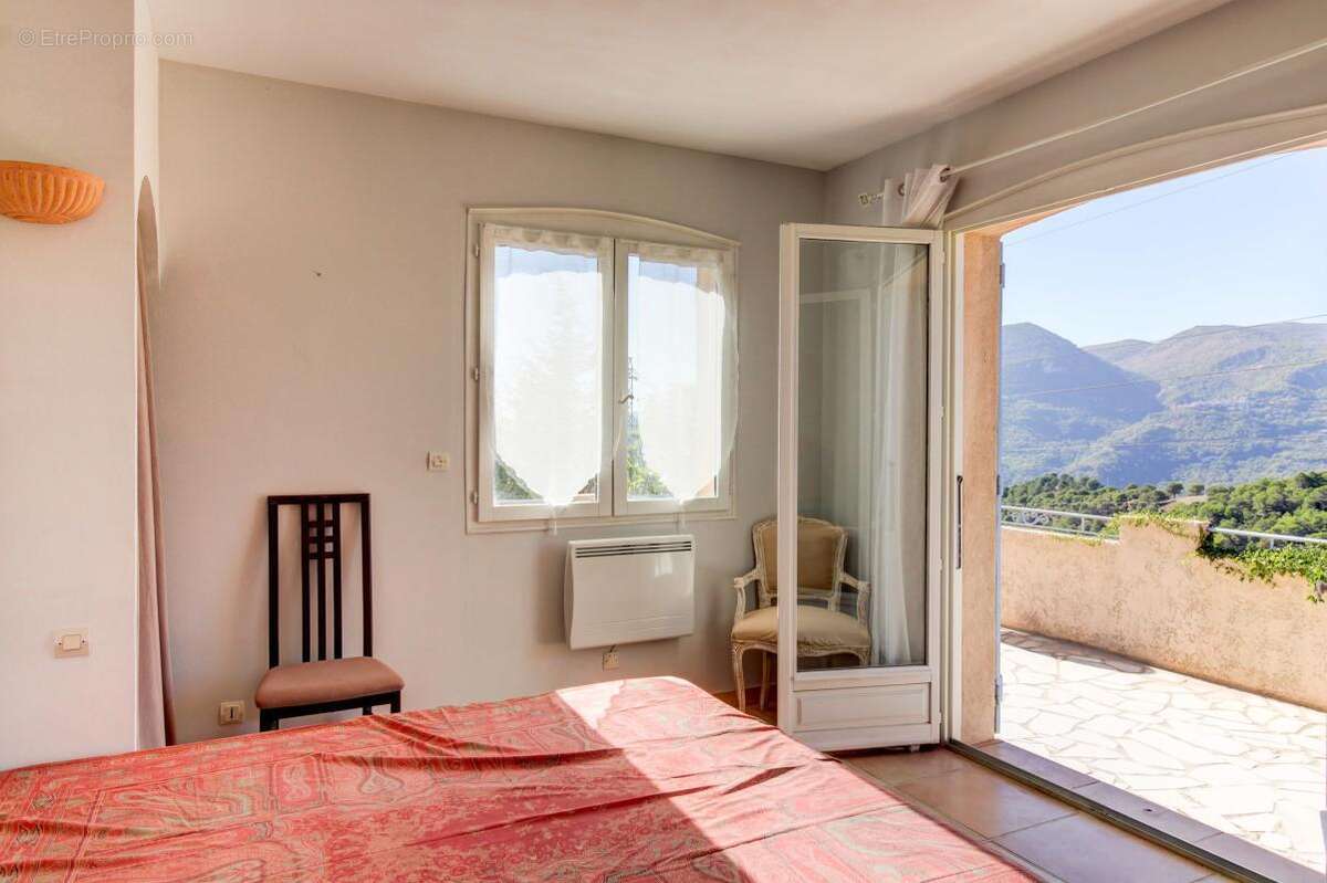 Maison à SAINT-MARTIN-DU-VAR