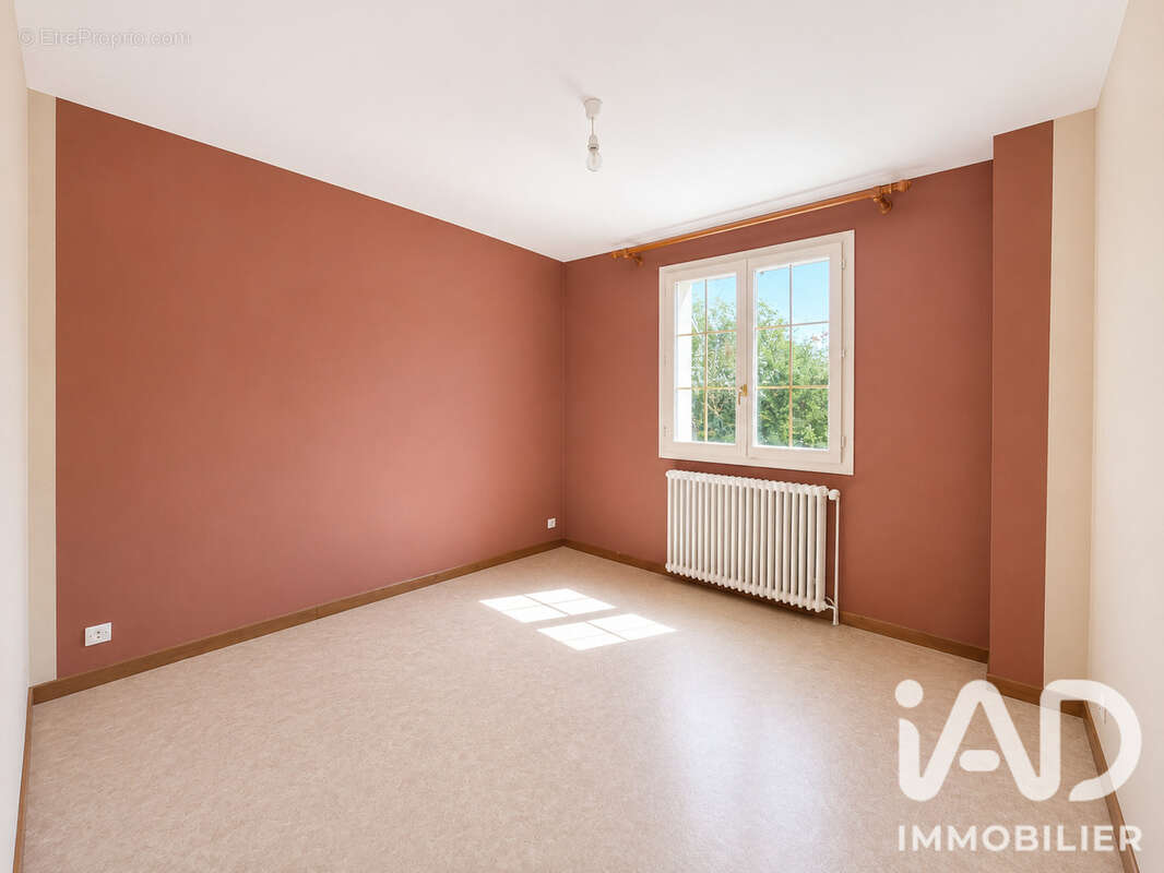 Maison 124 m² à Marchemoret  - photo 8