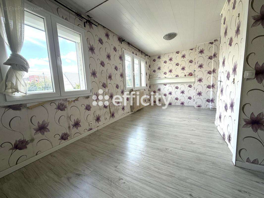 Maison 100 m² à Sartrouville  - photo 6
