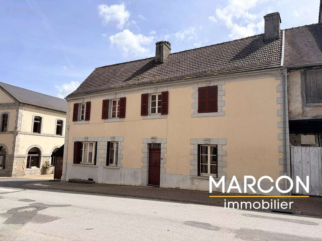 Maison à BELLEGARDE-EN-MARCHE