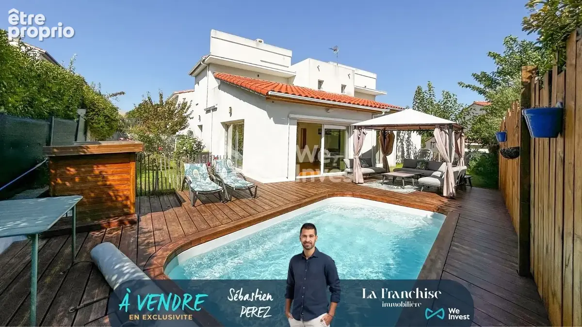 Maison 143 m² à Saint-Aunes  - photo 1