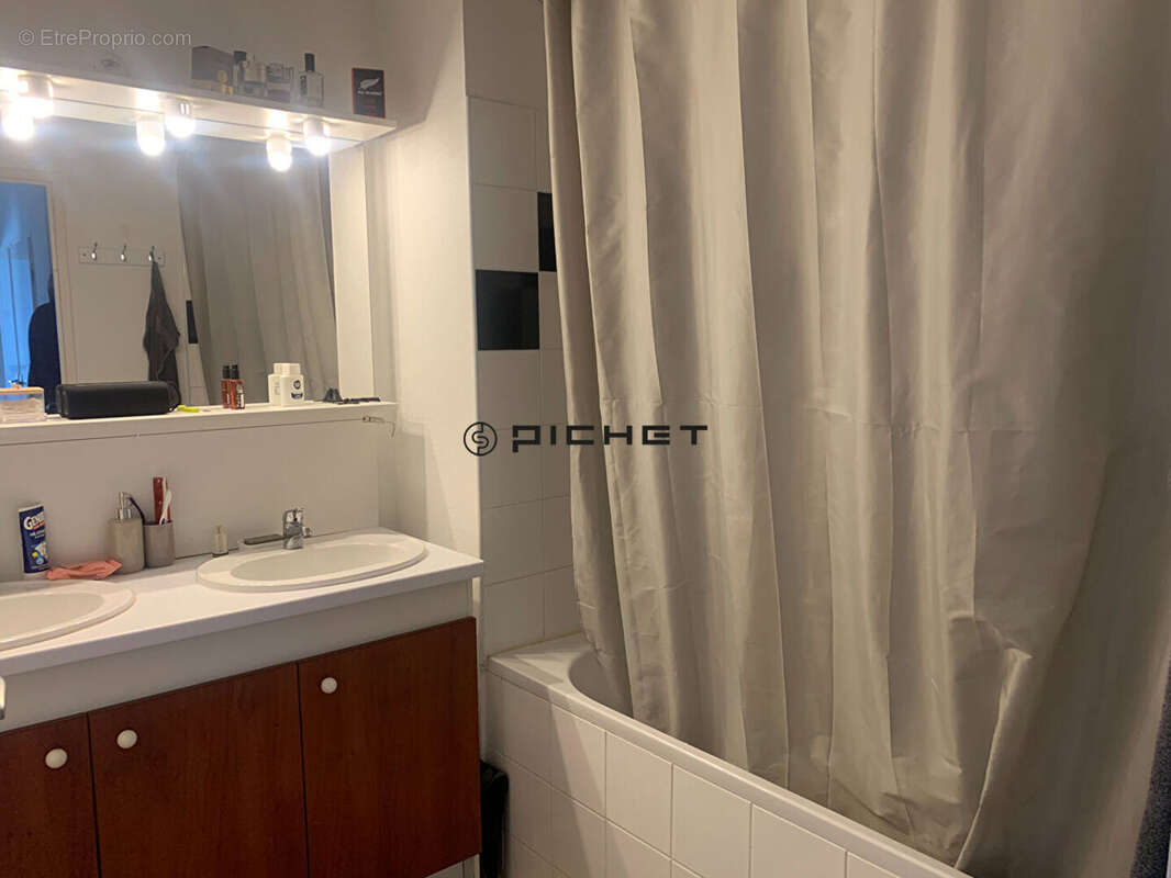 Appartement à LESCAR