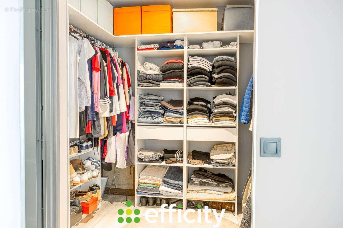 Maison à CHASSE-SUR-RHONE