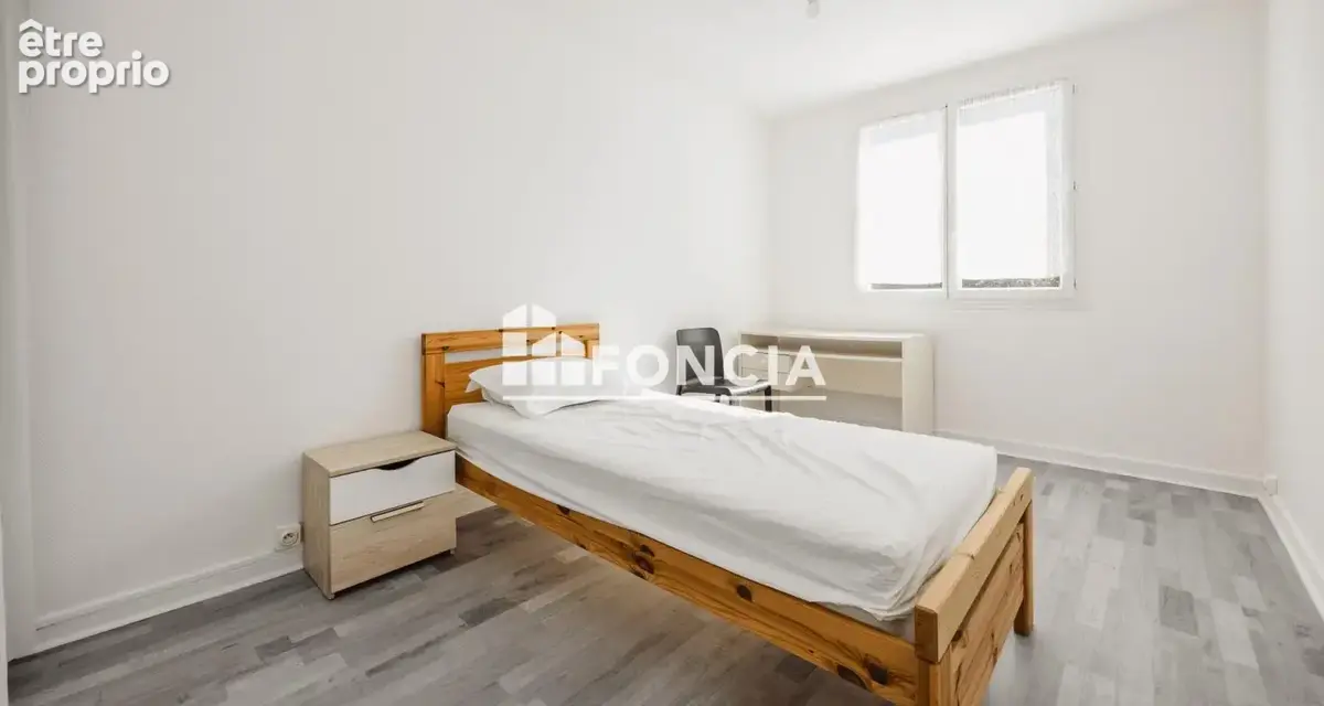 T4 - 4 chambres - libre - ideal investissement locatif proche universite villejean - photo 4