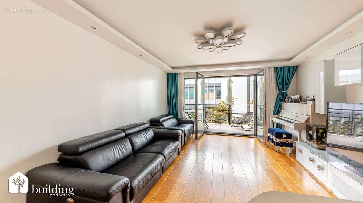 A vendre - Levallois-Perret Marius Aufan - Appartement 4 pièces de 93,24 m² avec terrasses - photo 4