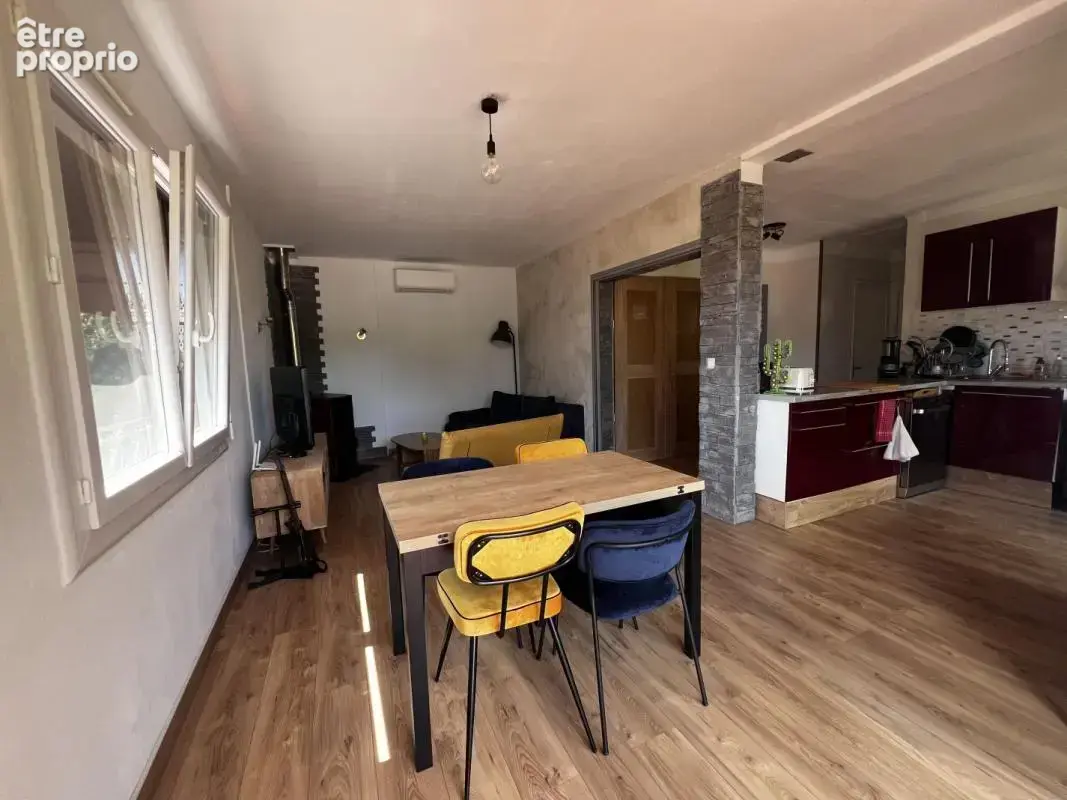 Maison 5 pièces 120 m² à vendre à Saint-Gilles (30800) - photo 4